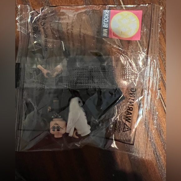 $2 NEW IN PACKAGE BUILDING BLOCK FIGURE. $2 WITH ANY ORDER TOTALING $10 OR MORE - Picture 6 of 14